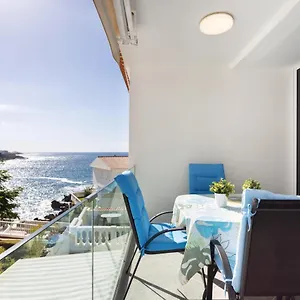 https://chalet-with-sea-views-and-parking.in-canary-islands.com